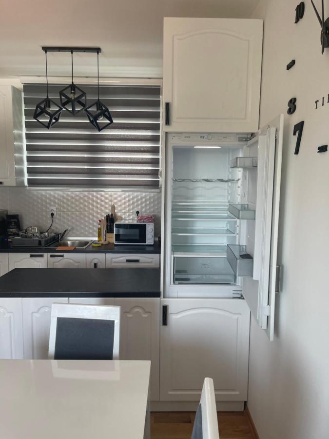 Royal Residence Apartmani 2 Pančevo Esterno foto